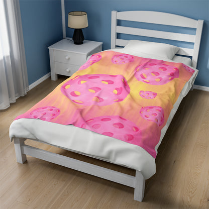 Plush Blanket - Pickleball Design, Small to  Extra Large sizes - Gift for Home | floating pink balls style