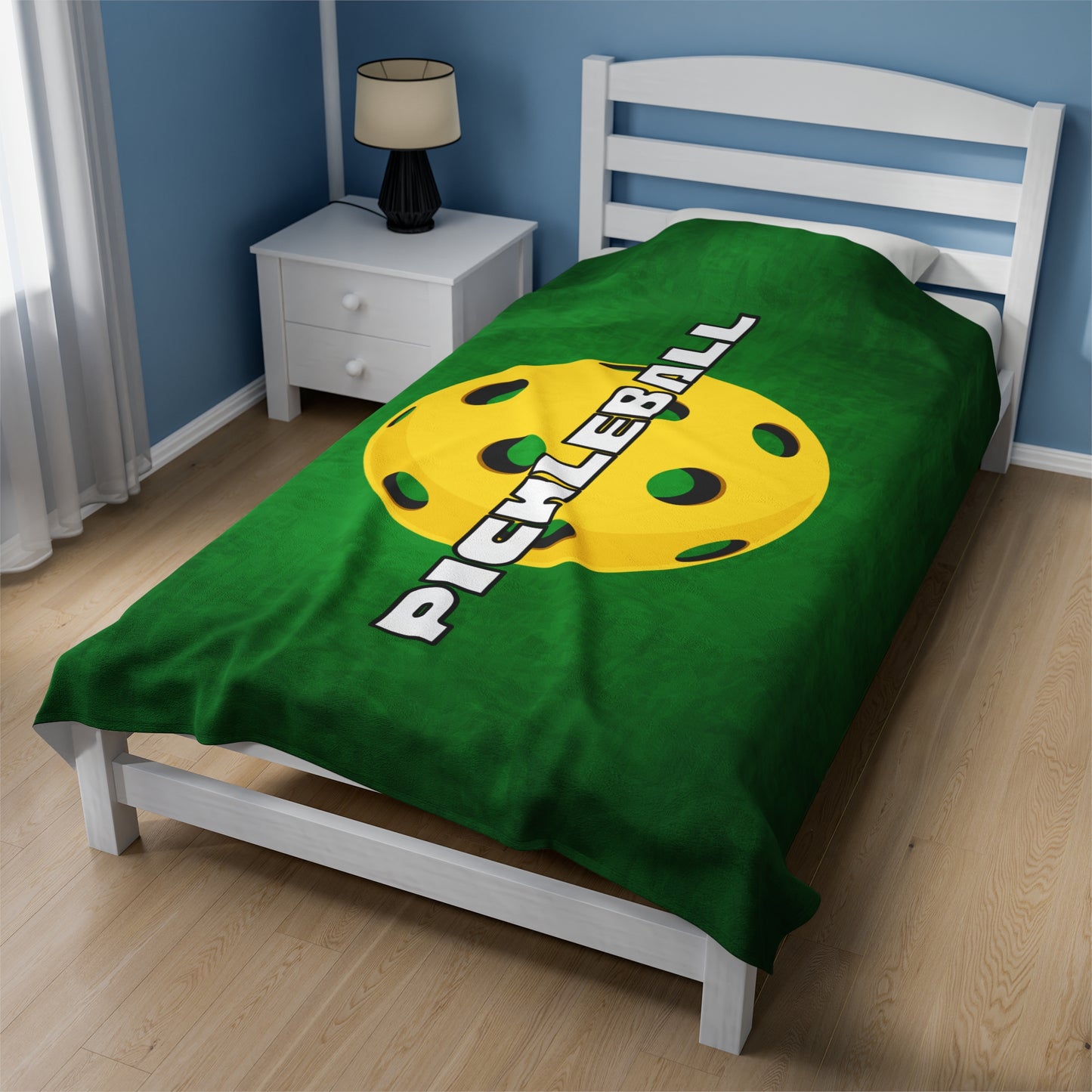 Plush Blanket - Pickleball Design, Small to Extra Large sizes - Gift for Home | yellow ball green background style